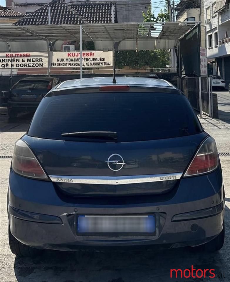 2008' Opel Astra photo #5