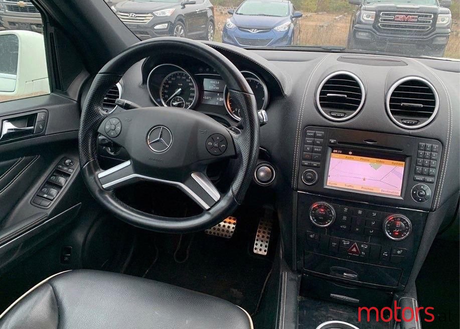 2011' Mercedes-Benz ML 350 photo #6