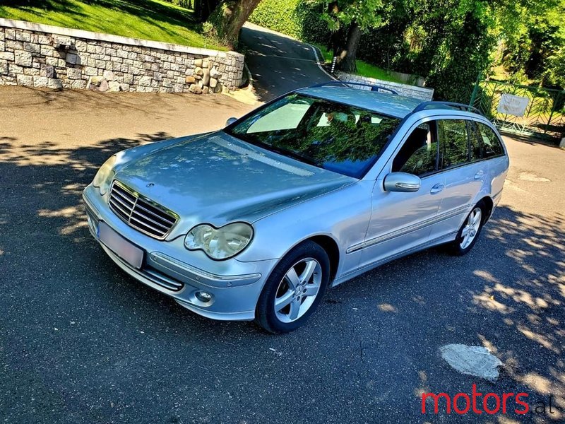 2007' Mercedes-Benz C 220 photo #1