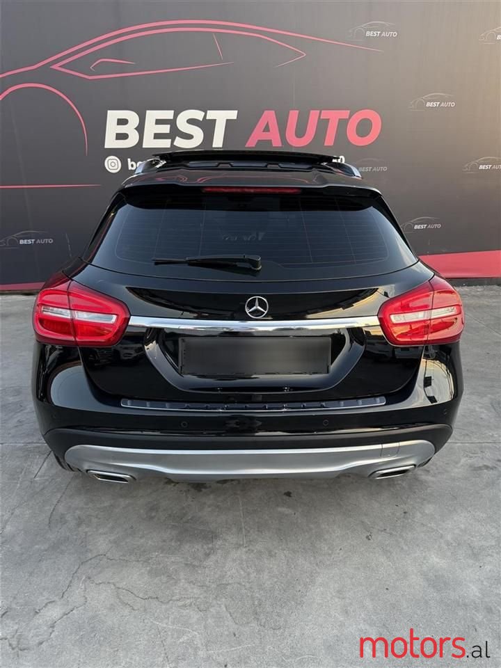 2016' Mercedes-Benz GLA 200 photo #3