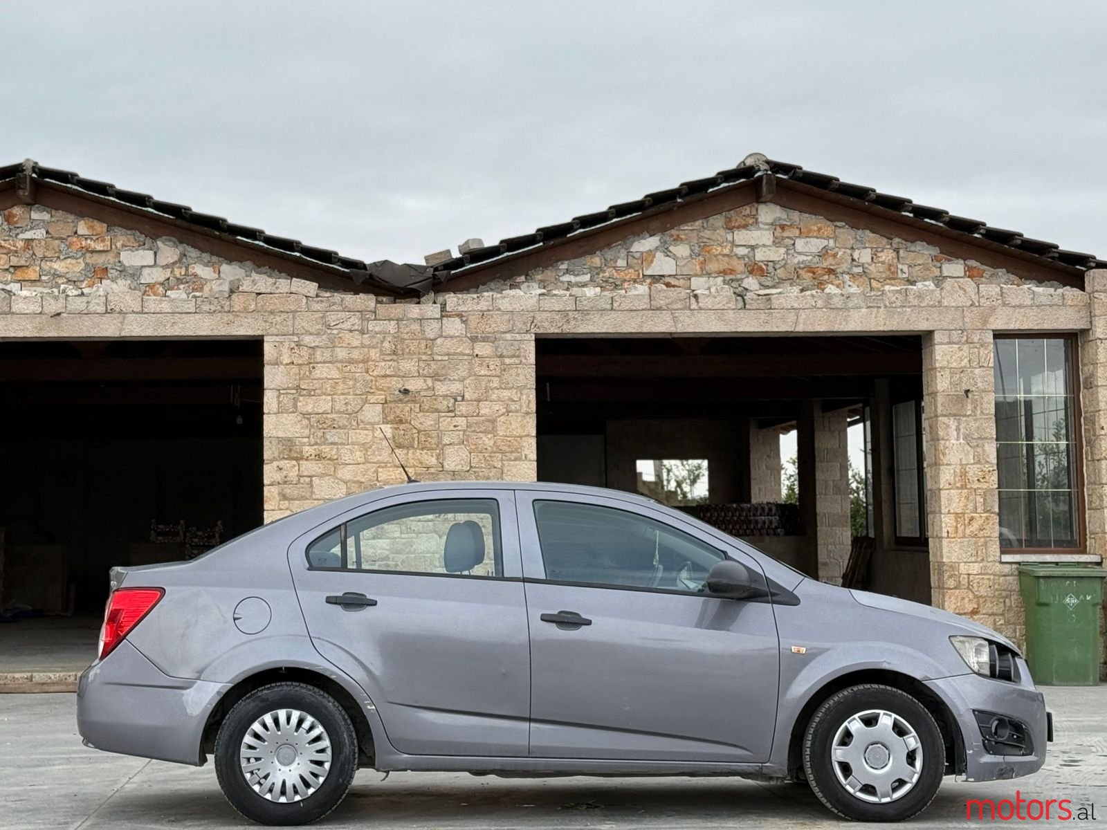 2012' Chevrolet Aveo photo #2