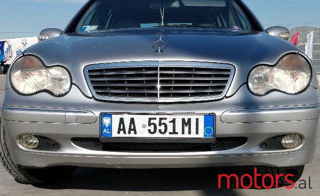 2001' Mercedes-Benz C-Class photo #1