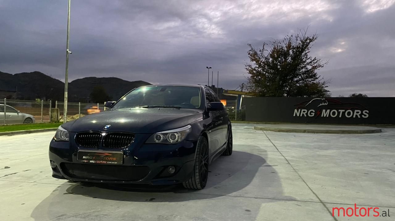 2009' BMW 528 photo #2