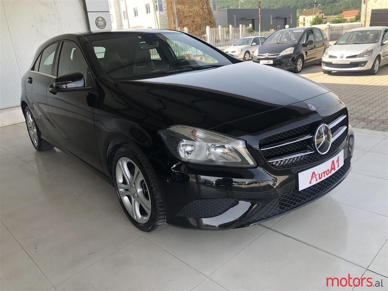 2014' Mercedes-Benz A 180 photo #6