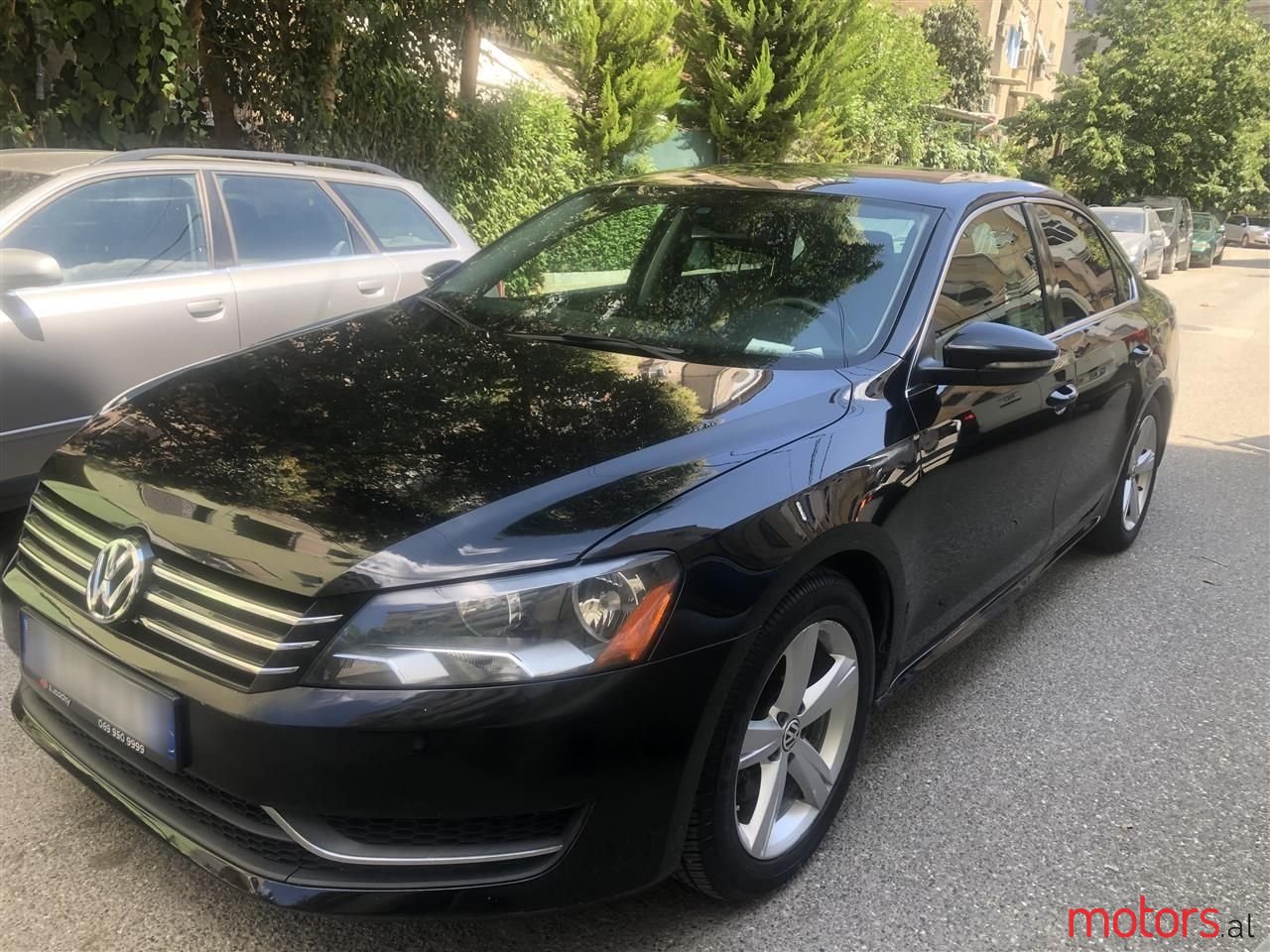 2012' Volkswagen Passat photo #1
