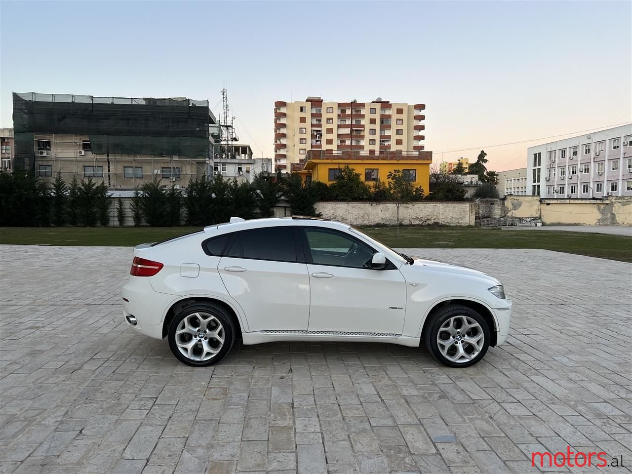 2009' BMW X6 photo #3