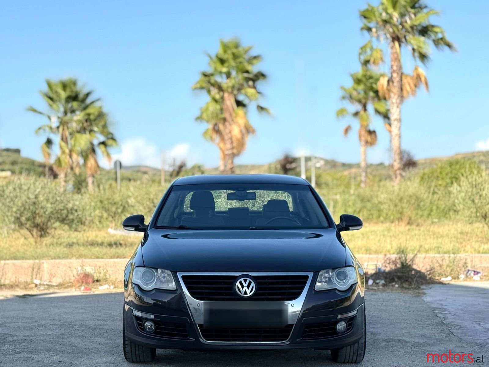 2008' Volkswagen Passat photo #1