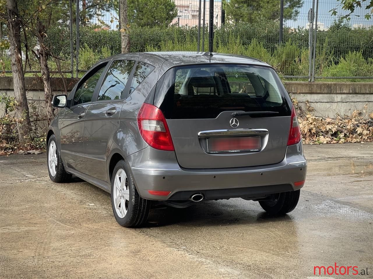 2009' Mercedes-Benz A 150 photo #4