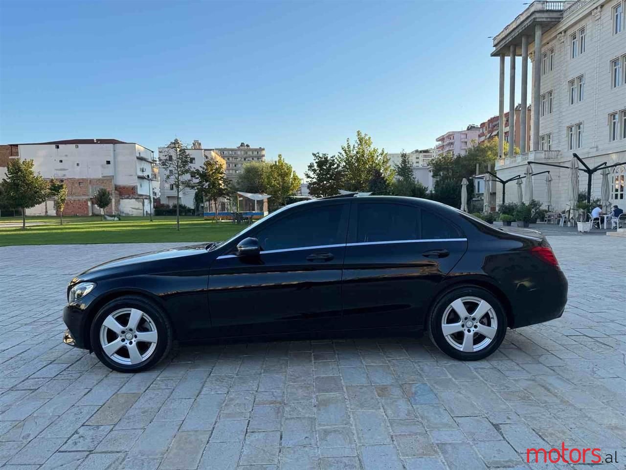 2016' Mercedes-Benz C 200 photo #4
