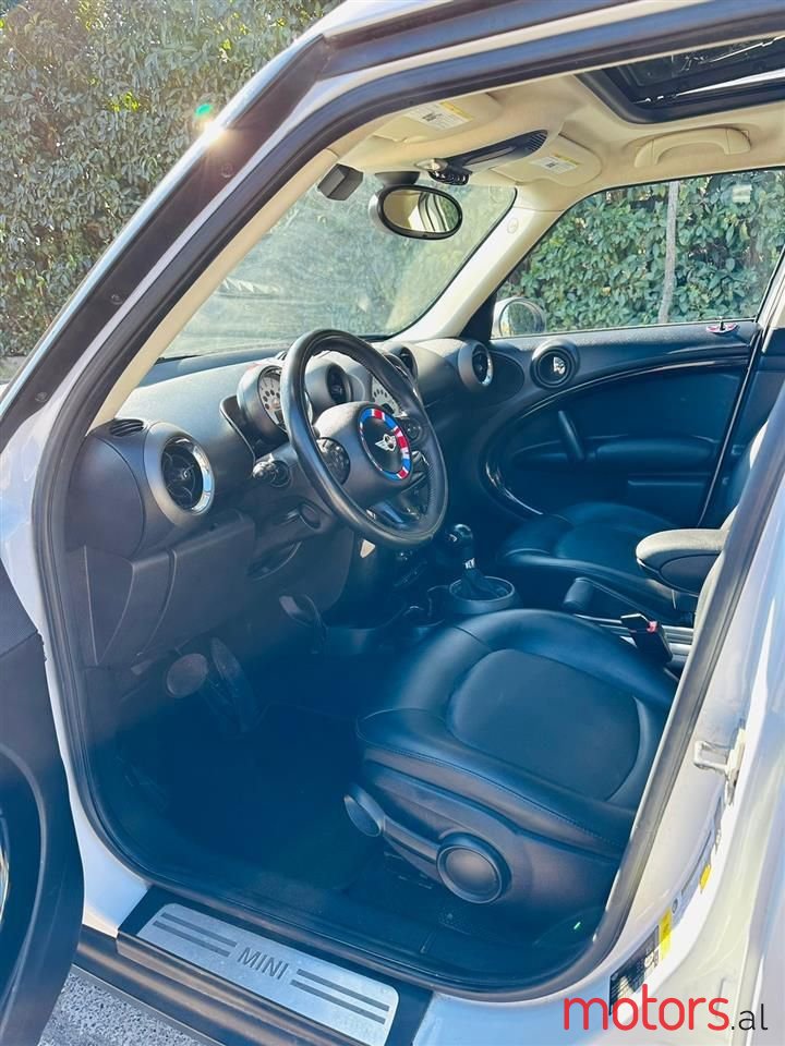 2012' MINI Countryman photo #5