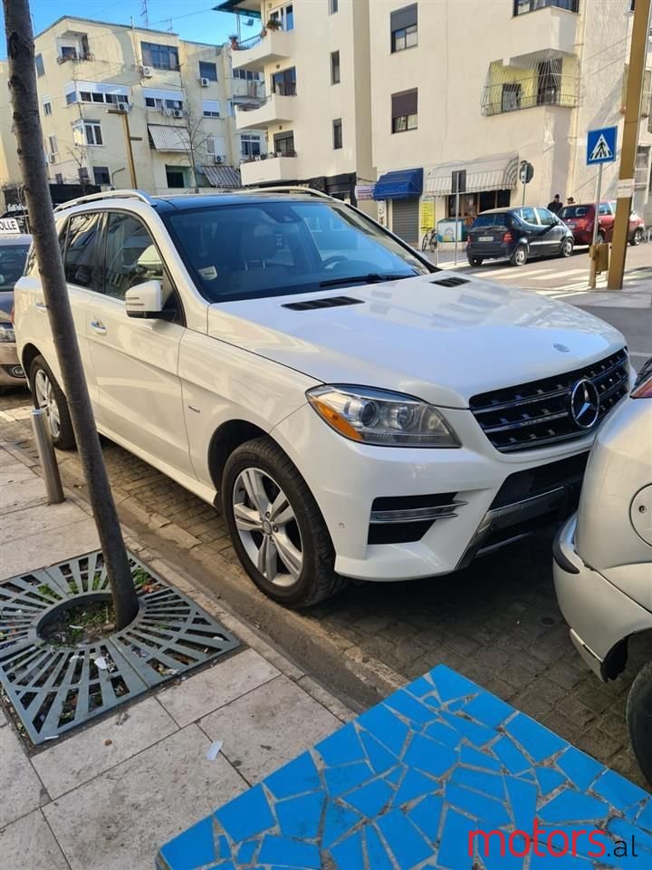 2012' Mercedes-Benz ML 350 photo #4