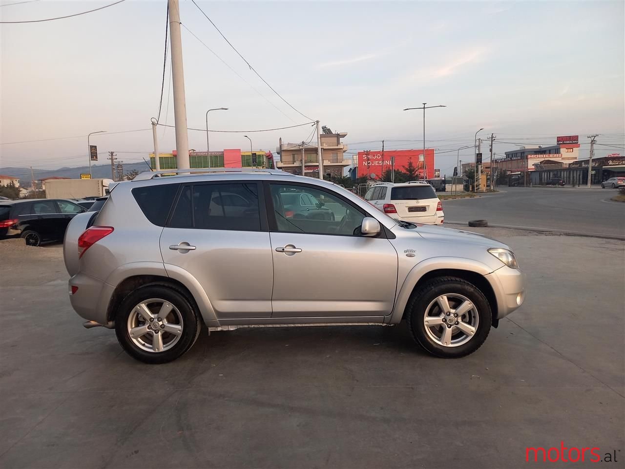 2007' Toyota RAV4 photo #5