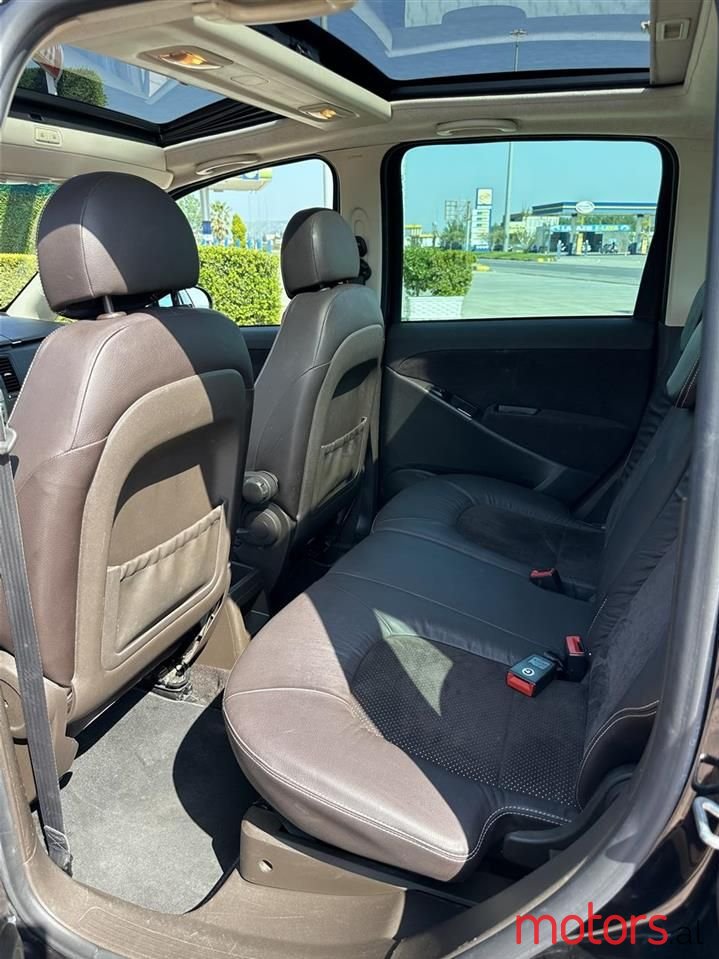 2011' Lancia Musa photo #3