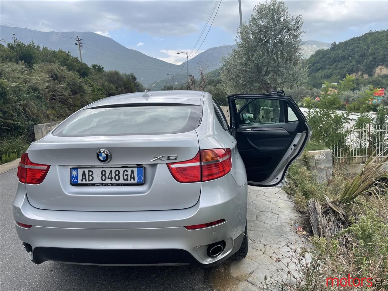 2010' BMW X6 photo #3