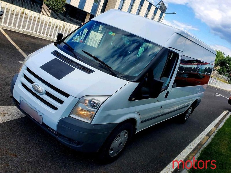 2010' Ford Transit photo #4