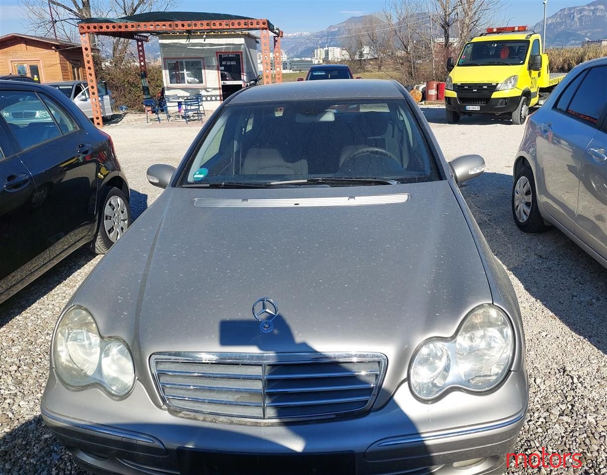 2004' Mercedes-Benz C 180 photo #6