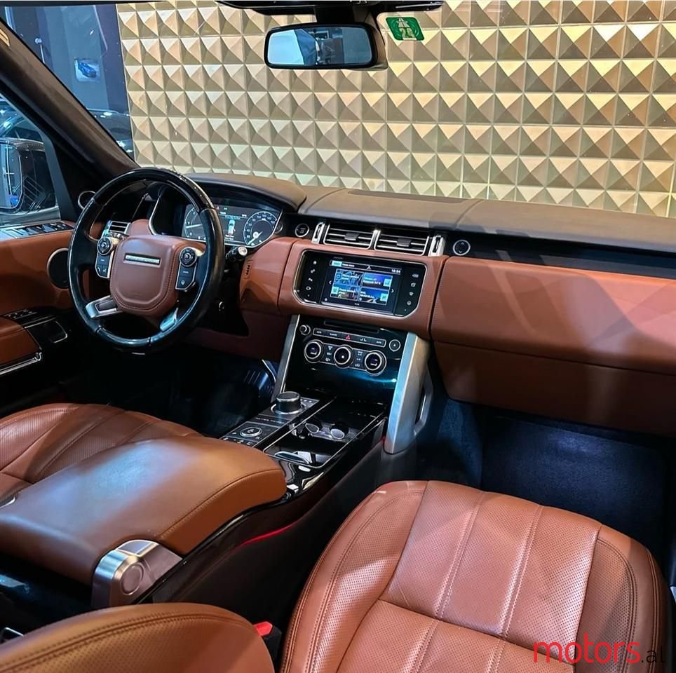 2016' Land Rover Range Rover photo #3