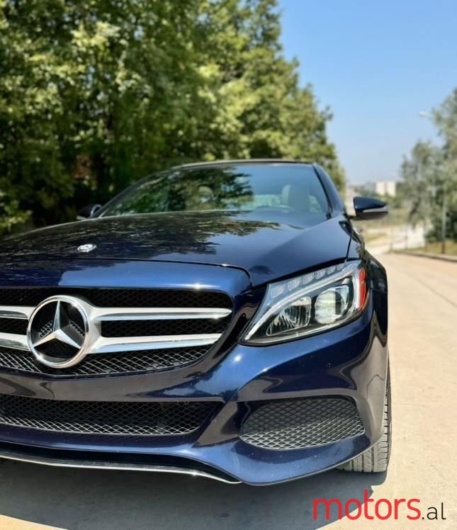 2015' Mercedes-Benz C 300 photo #5