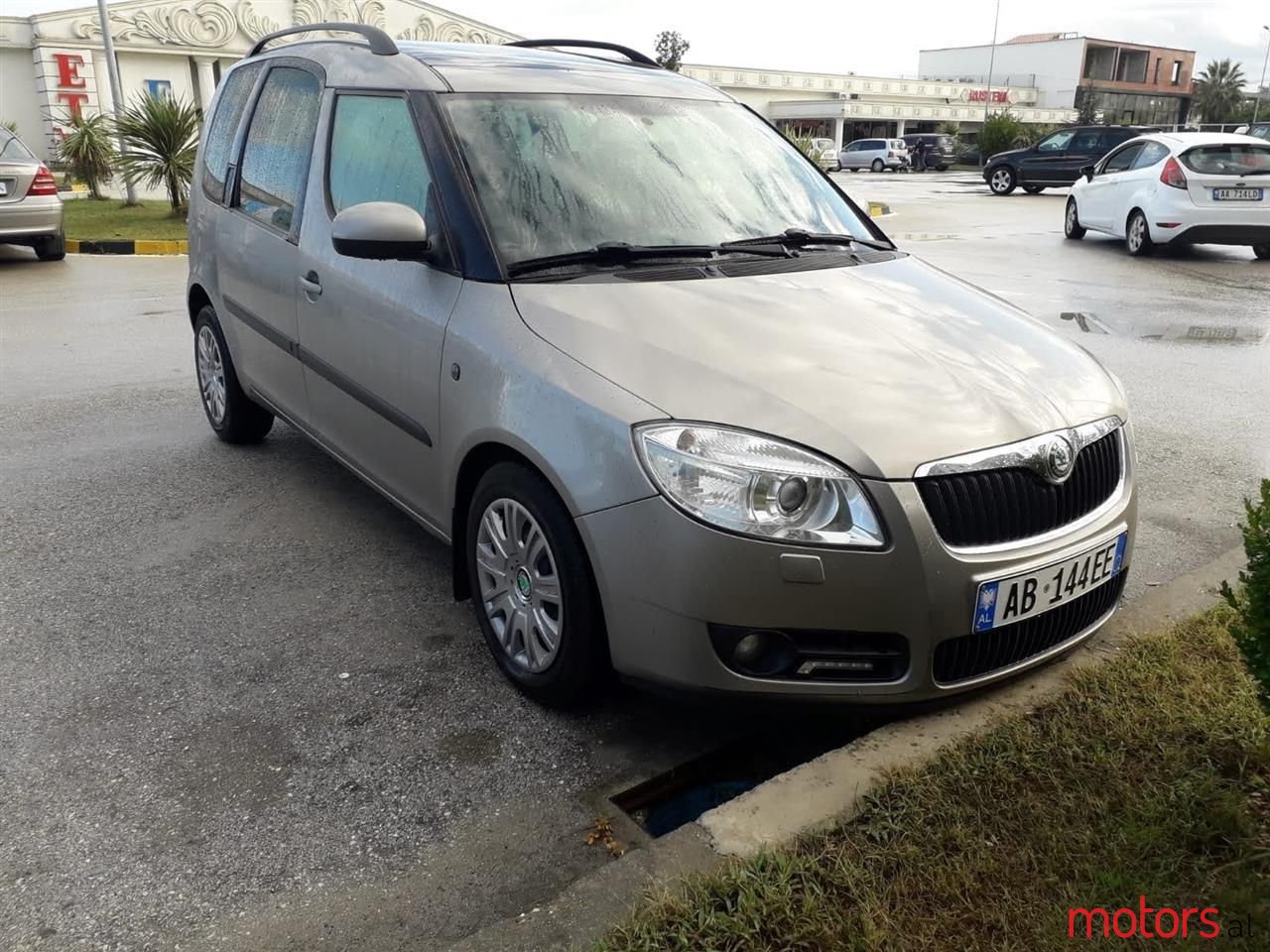 2007' Skoda Roomster photo #5
