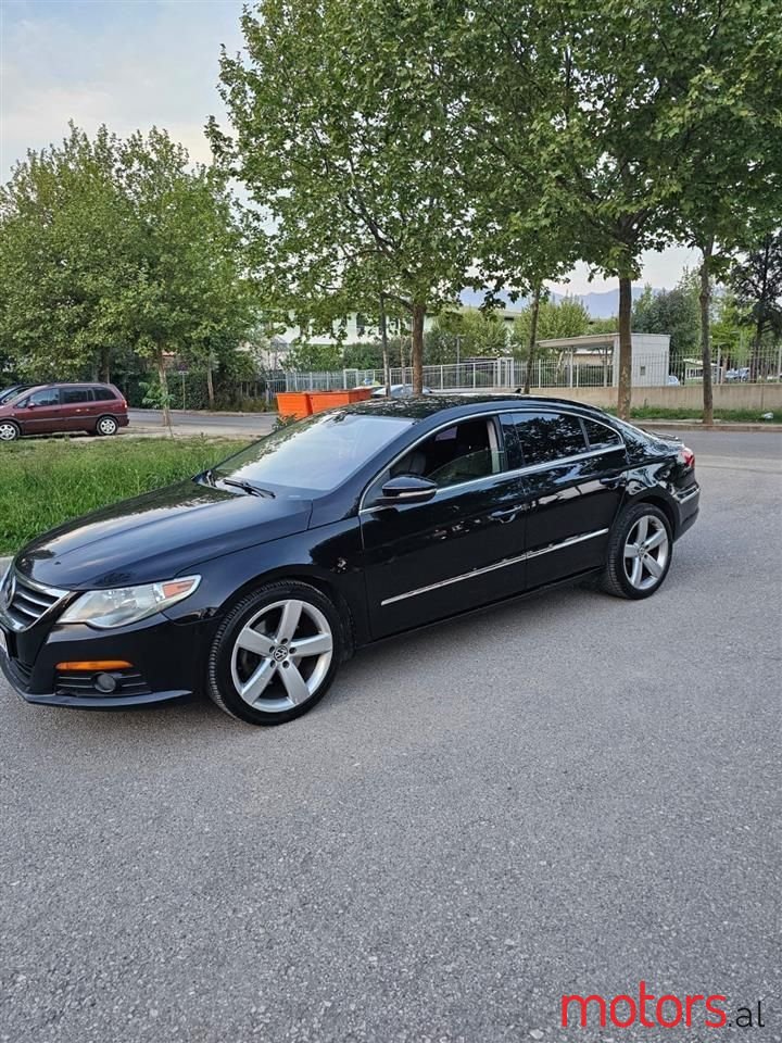 2010' Volkswagen photo #1