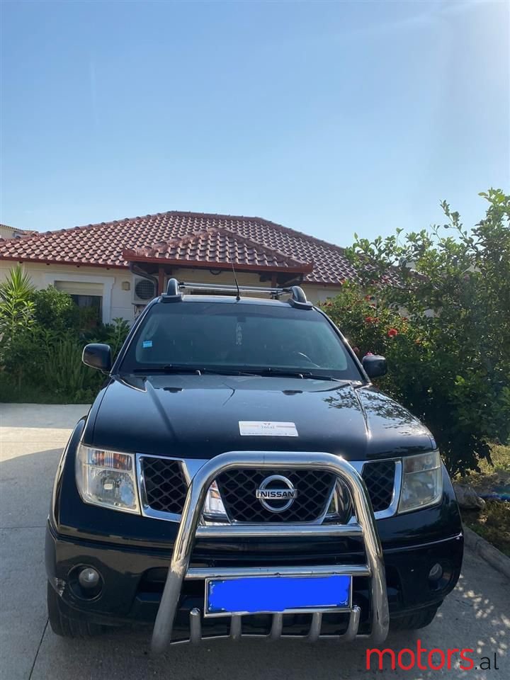2007' Nissan Navara photo #1