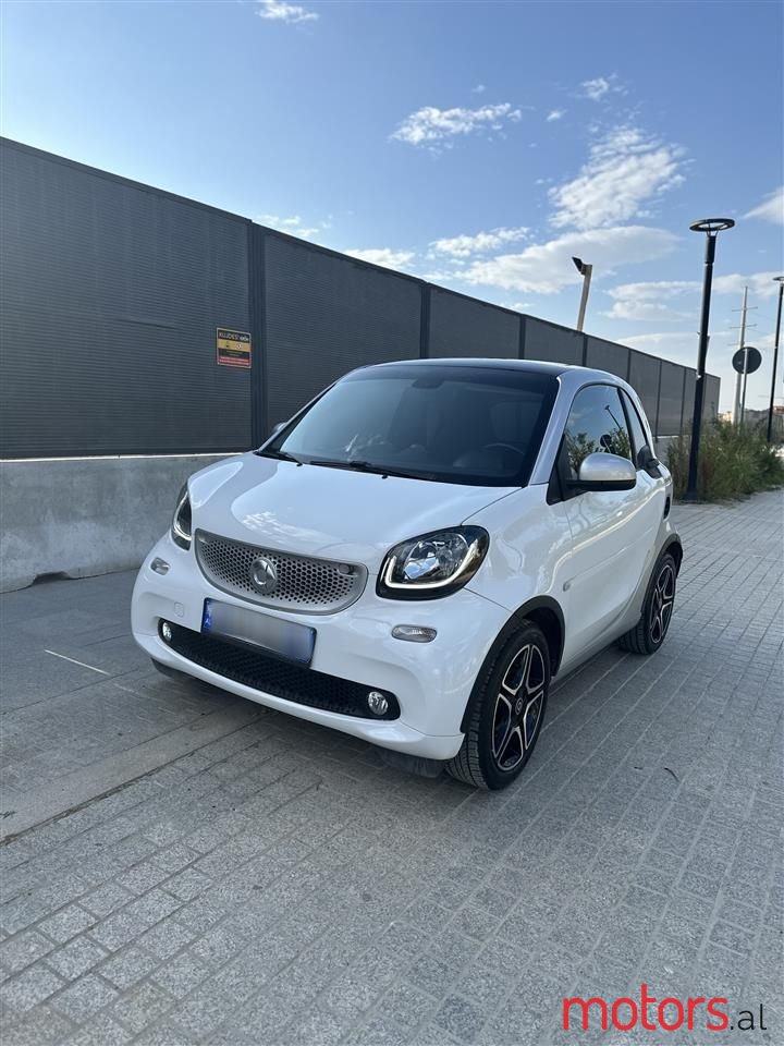 2016' Smart Fortwo photo #4