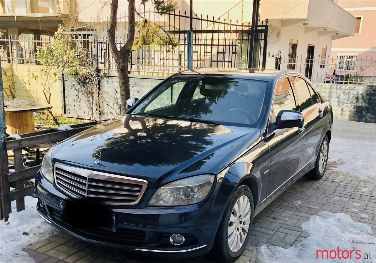 2008' Mercedes-Benz C 220 photo #3