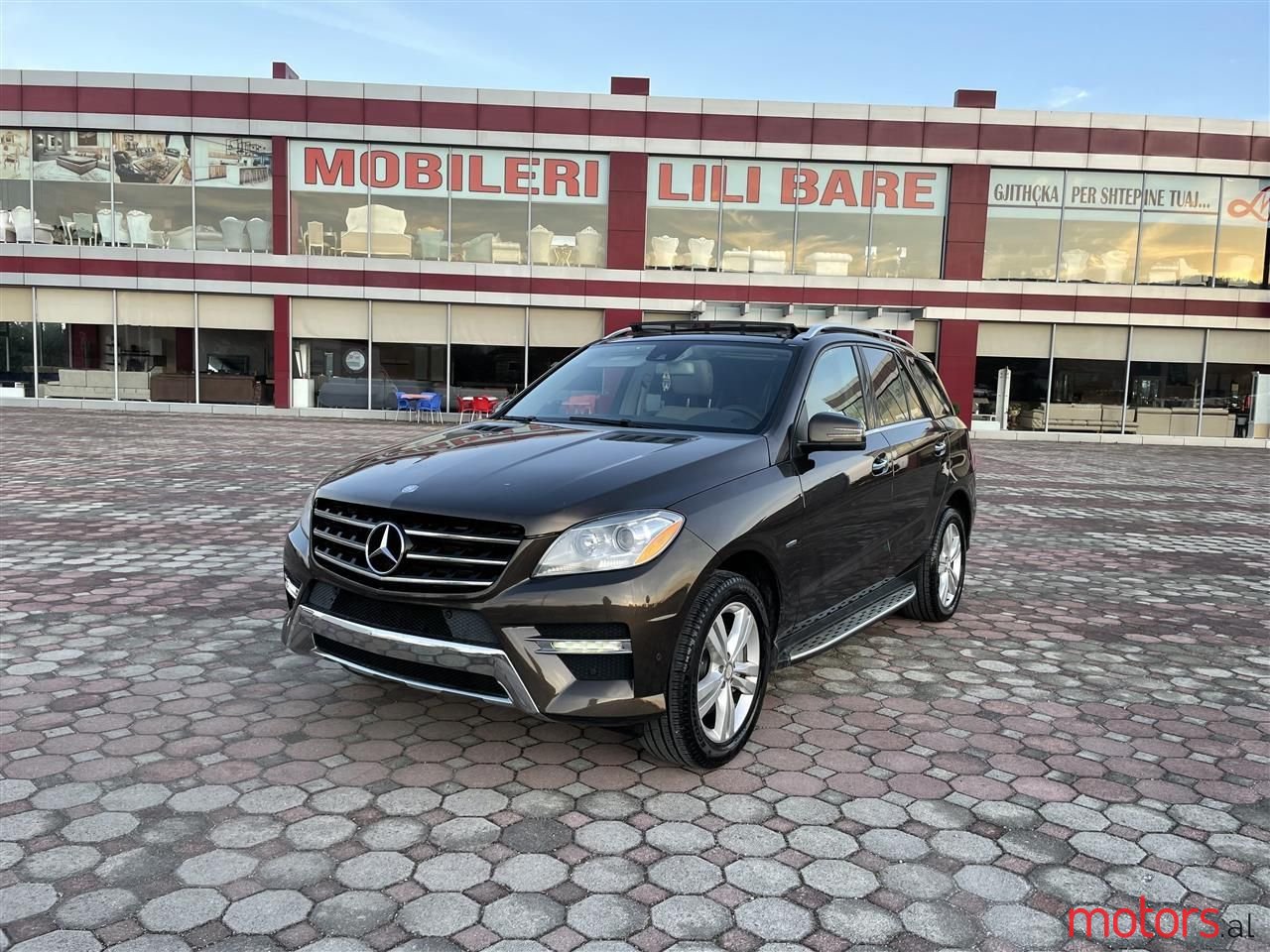 2012' Mercedes-Benz ML 350 photo #1