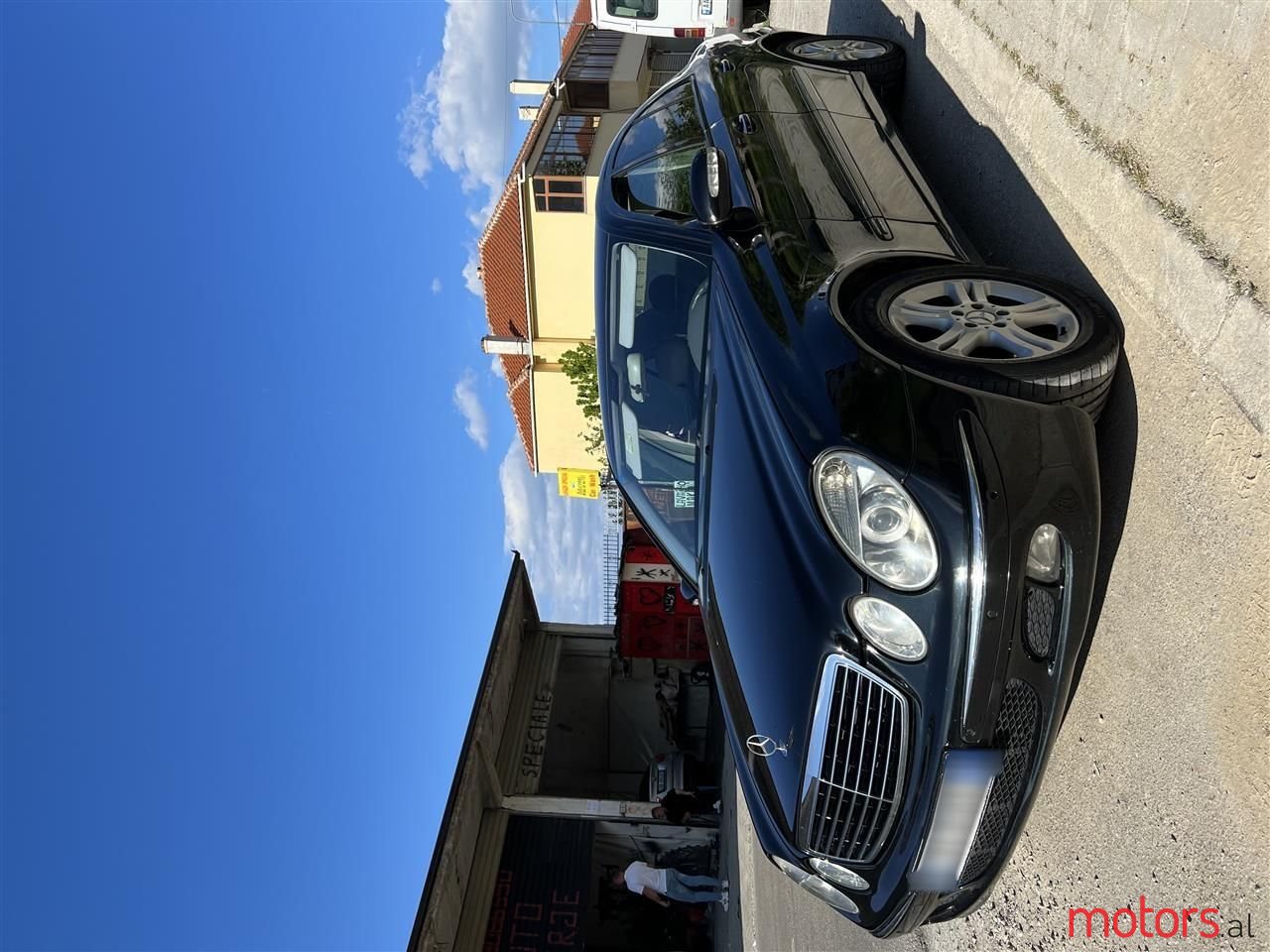 2004' Mercedes-Benz E 270 photo #5