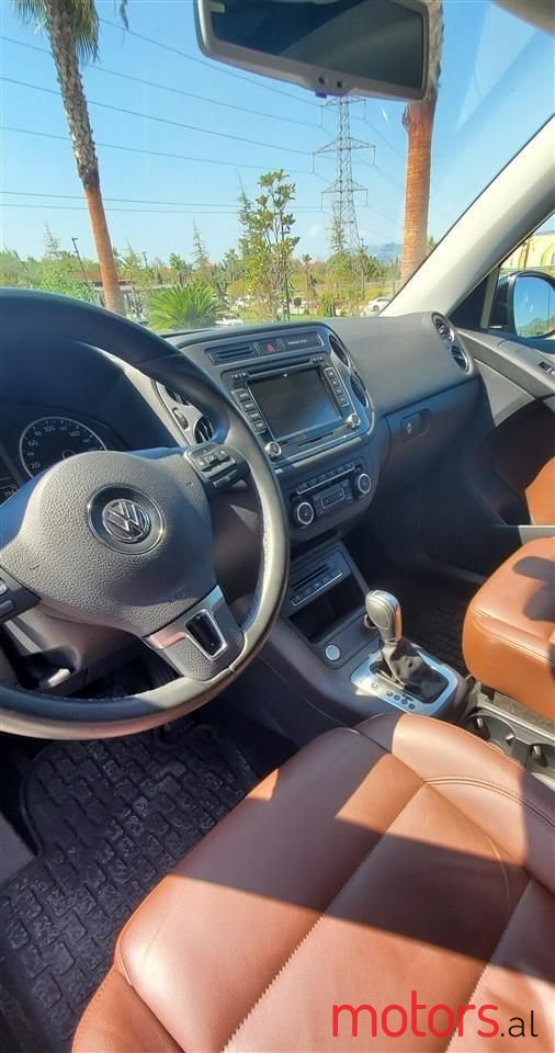 2013' Volkswagen Tiguan photo #4