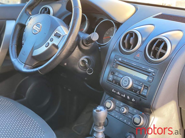 2009' Nissan Qashqai photo #4