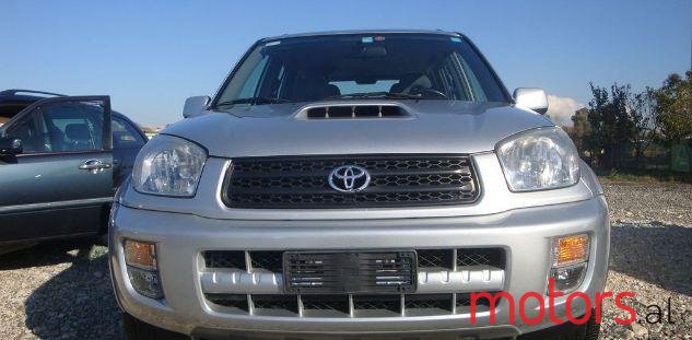 2003' Toyota RAV4 photo #1