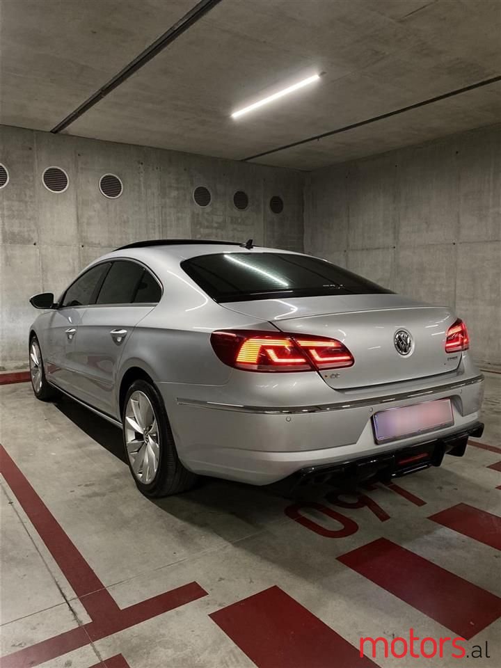 2013' Volkswagen photo #6