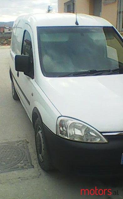 2003' Opel Campo photo #2
