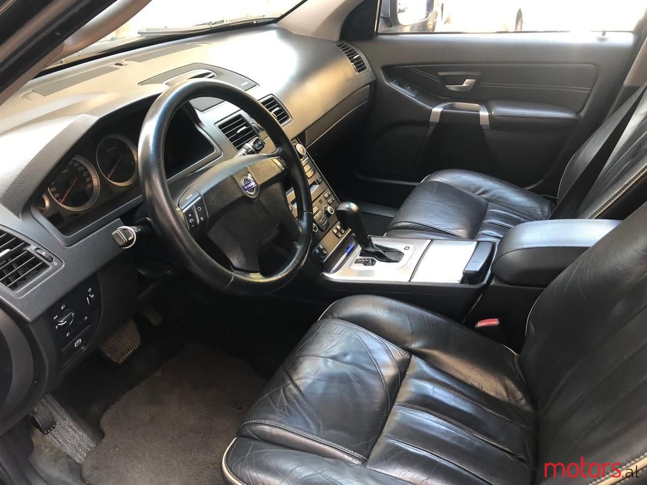 2008' Volvo Xc 90 photo #5