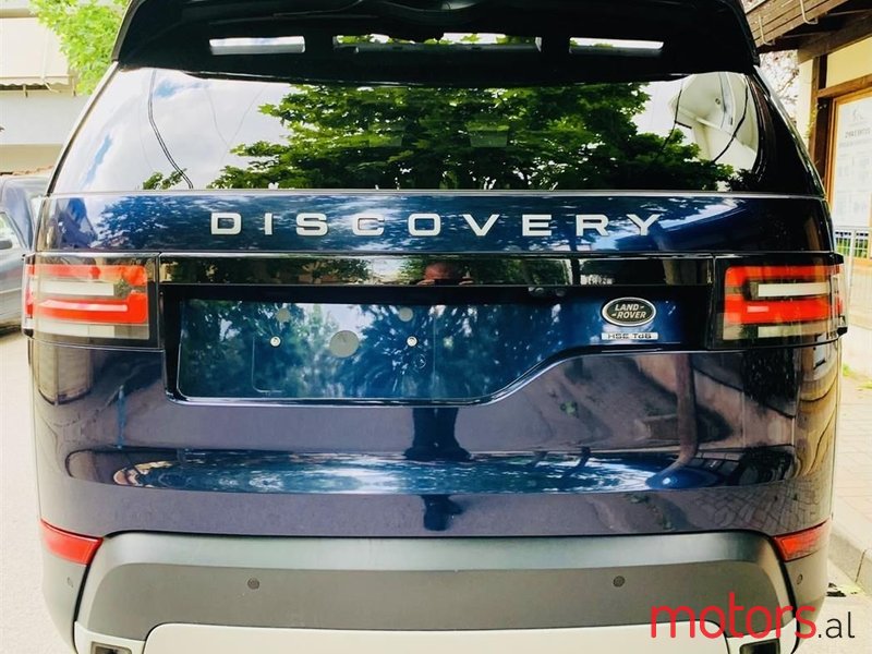 2017' Land Rover Discovery photo #5