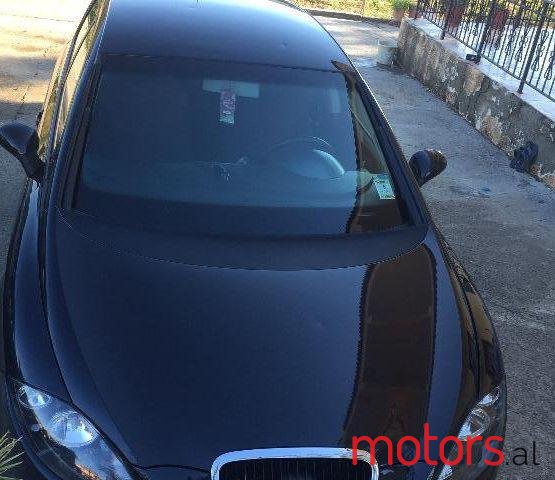 2006' SEAT Leon photo #1