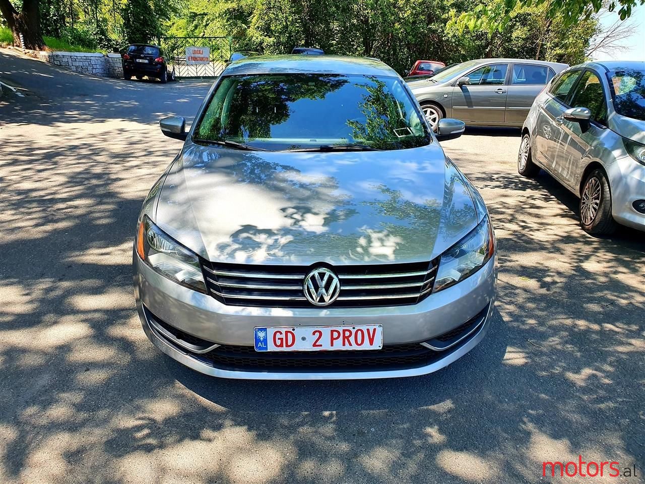 2014' Volkswagen Passat photo #2