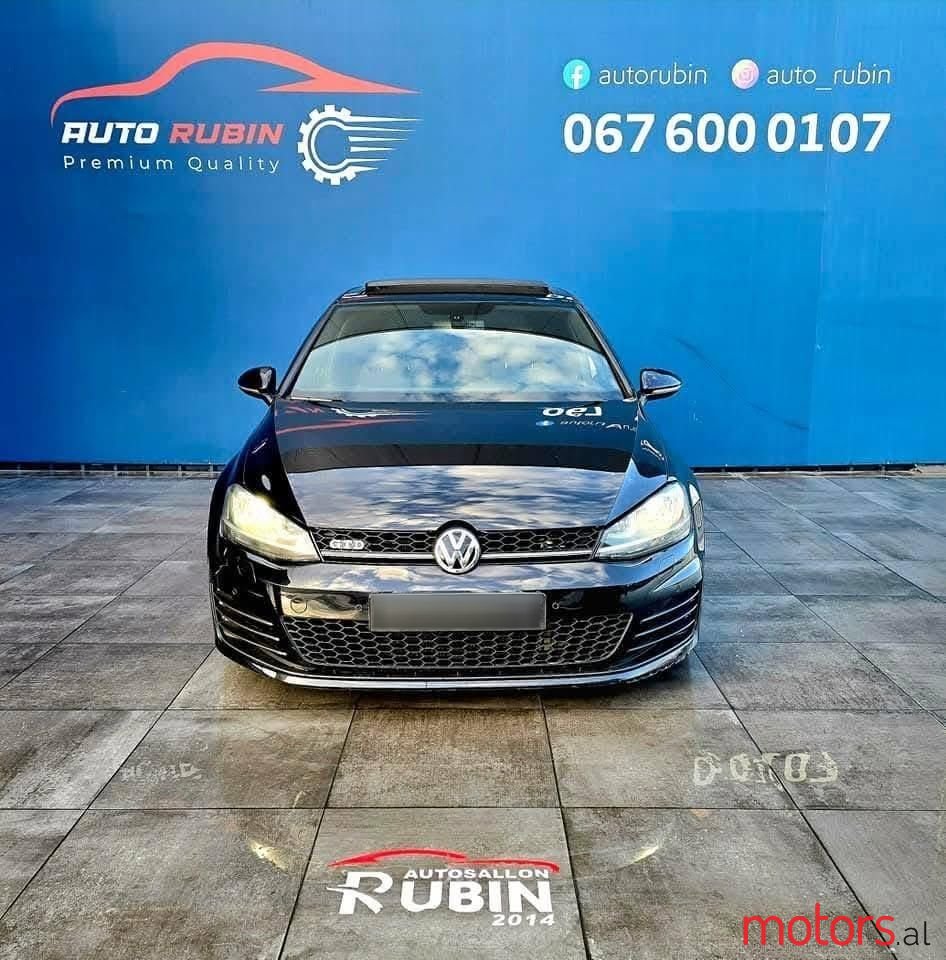 2015' Volkswagen Golf photo #5