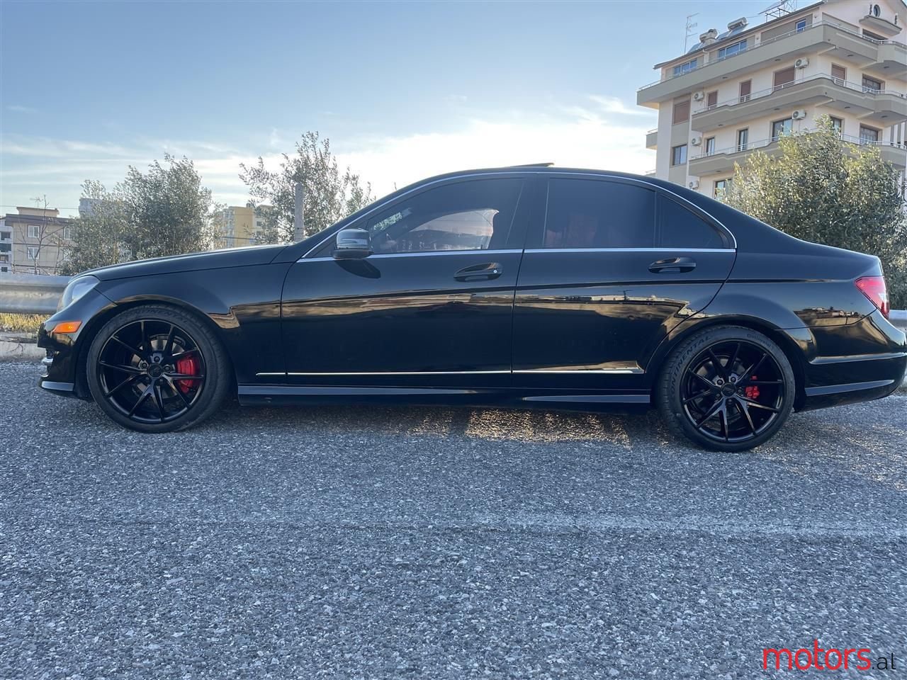 2012' Mercedes-Benz C 300 photo #3