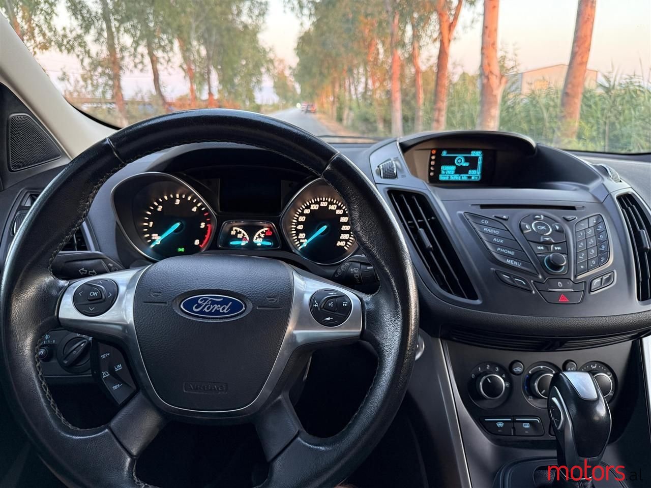 2015' Ford Kuga photo #6