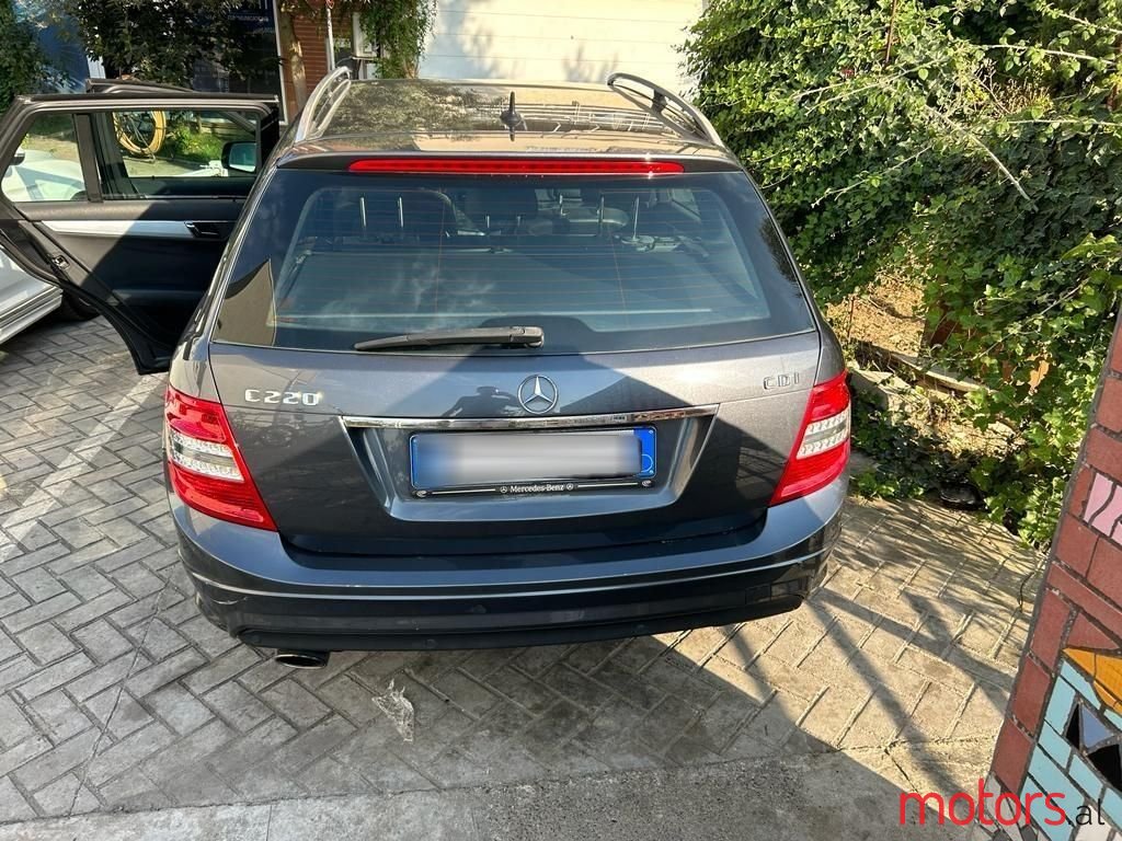 2009' Mercedes-Benz C 220 photo #4