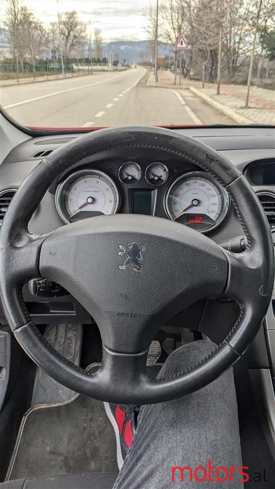 2008' Peugeot 308 photo #5