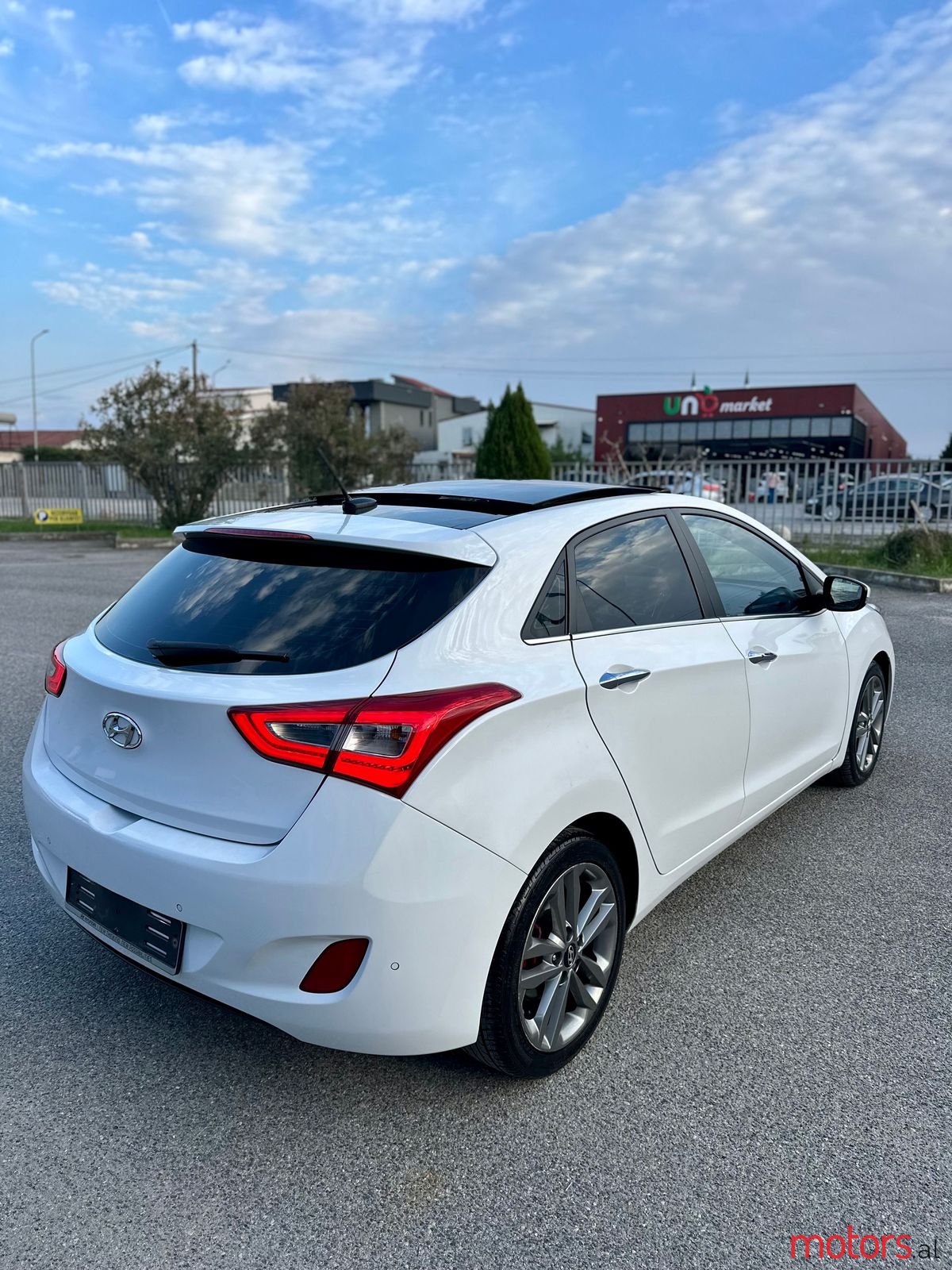 2016' Hyundai i30 photo #2