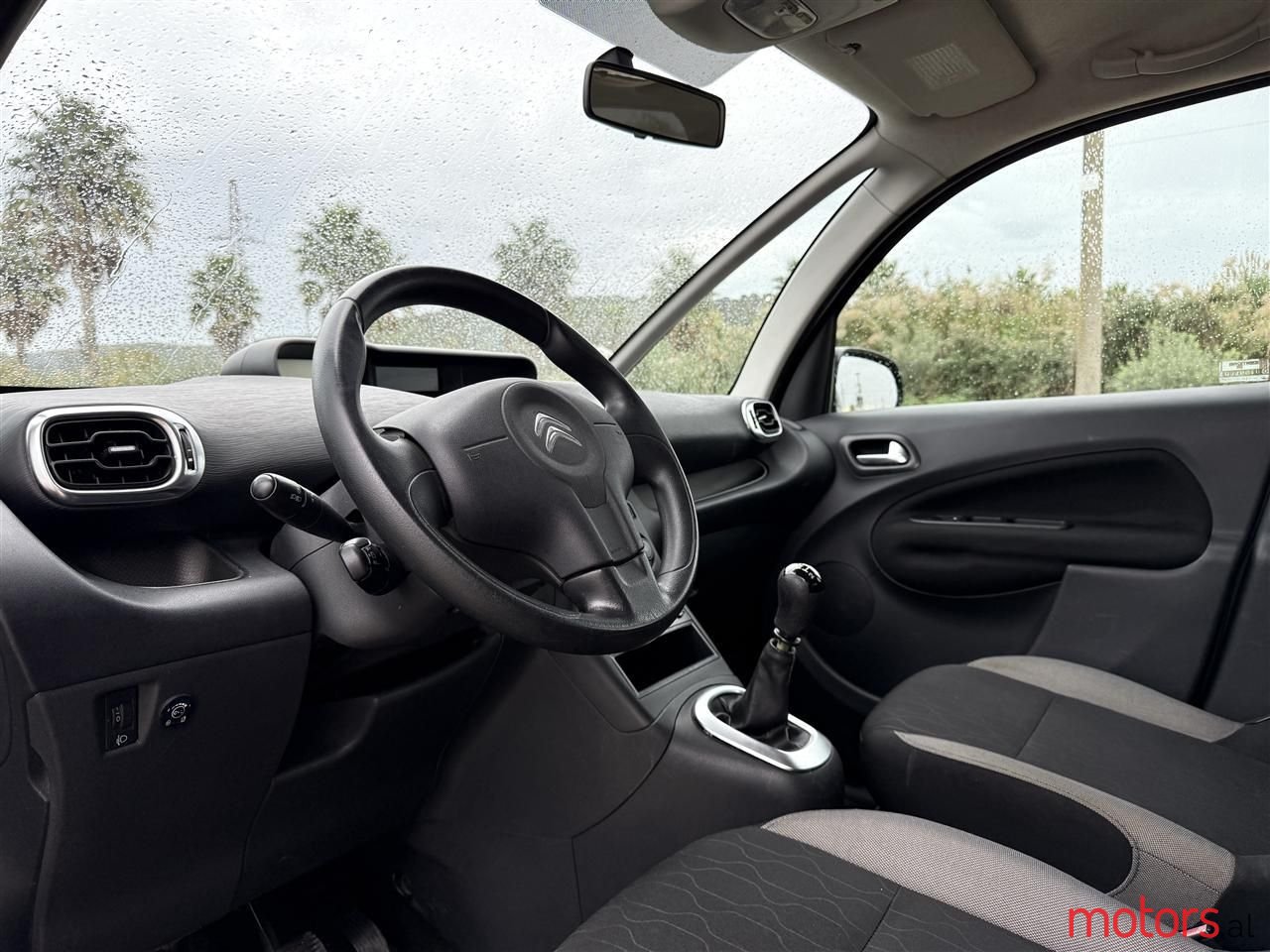 2013' Citroen C3 photo #2