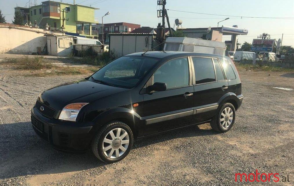 2006' Ford Fusion photo #2