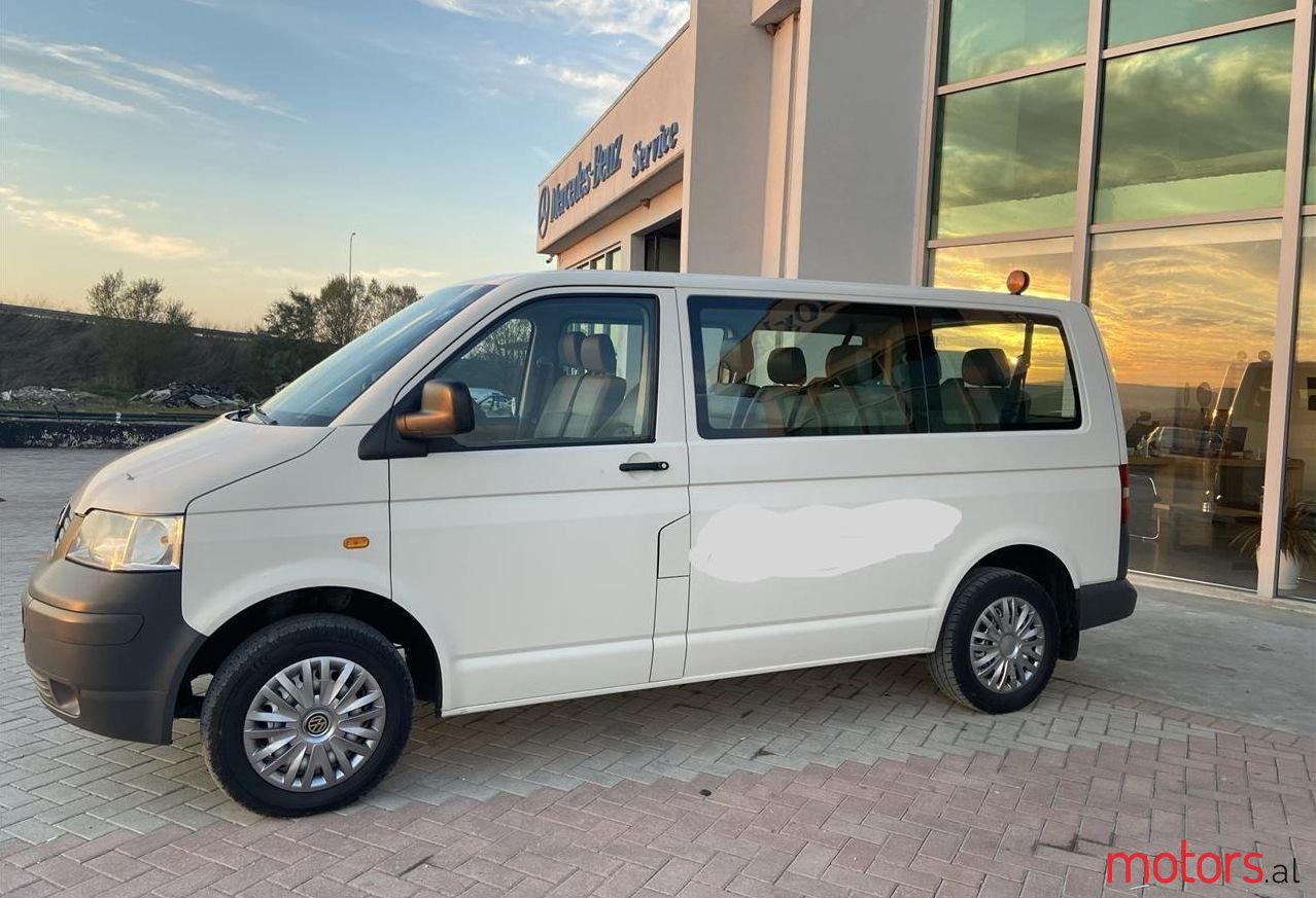 2006' Volkswagen T5 Transporter photo #1