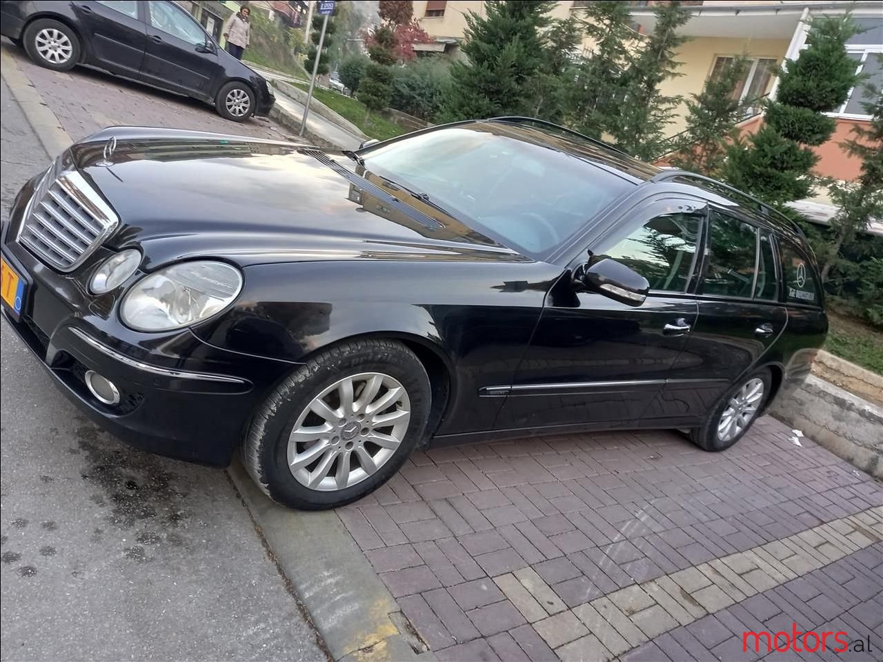 2008' Mercedes-Benz 220 photo #2