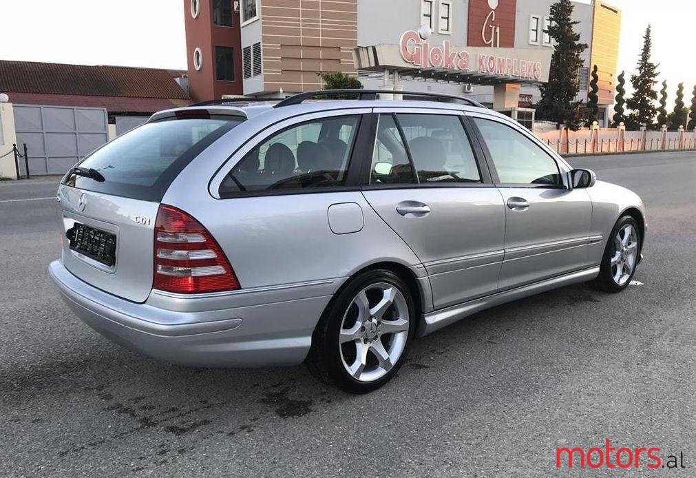 2006' Mercedes-Benz C 220 photo #2