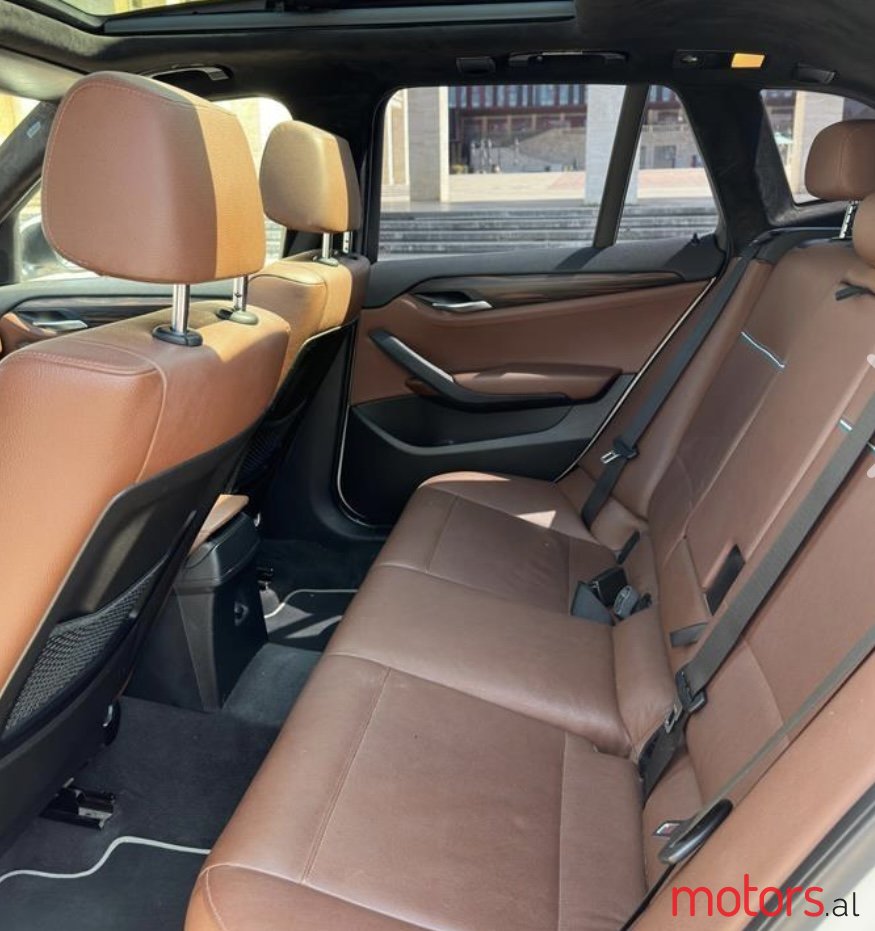 2013' BMW 114 photo #1